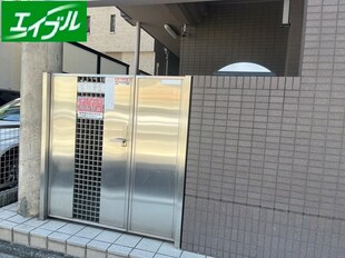 ベルグランデ川名の物件外観写真